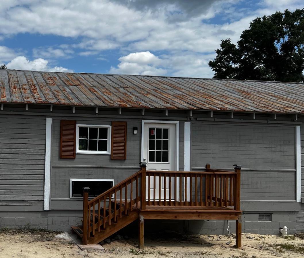 Lawrence Village Bed And Breakfast Swainsboro Exterior foto